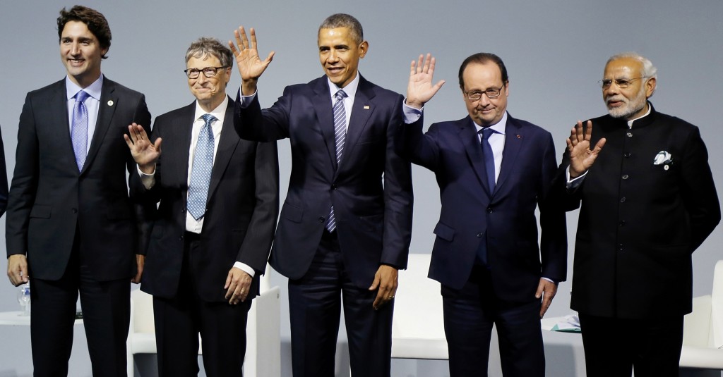 (L-R) Canadian Prime Minister Justin Trudeau, Microsoft co-founder Bill Gates, U.S. President Barack Obama, French President Francois Hollande and Indian Prime Minister Narendra Modi attend a meeting to launch the 'Mission Innovation: Accelerating the Clean Energy Revolution' on the opening day of the World Climate Change Conference 2015 (COP21) at Le Bourget, near Paris, France, November 30, 2015.     REUTERS/Ian Langsdon/Pool